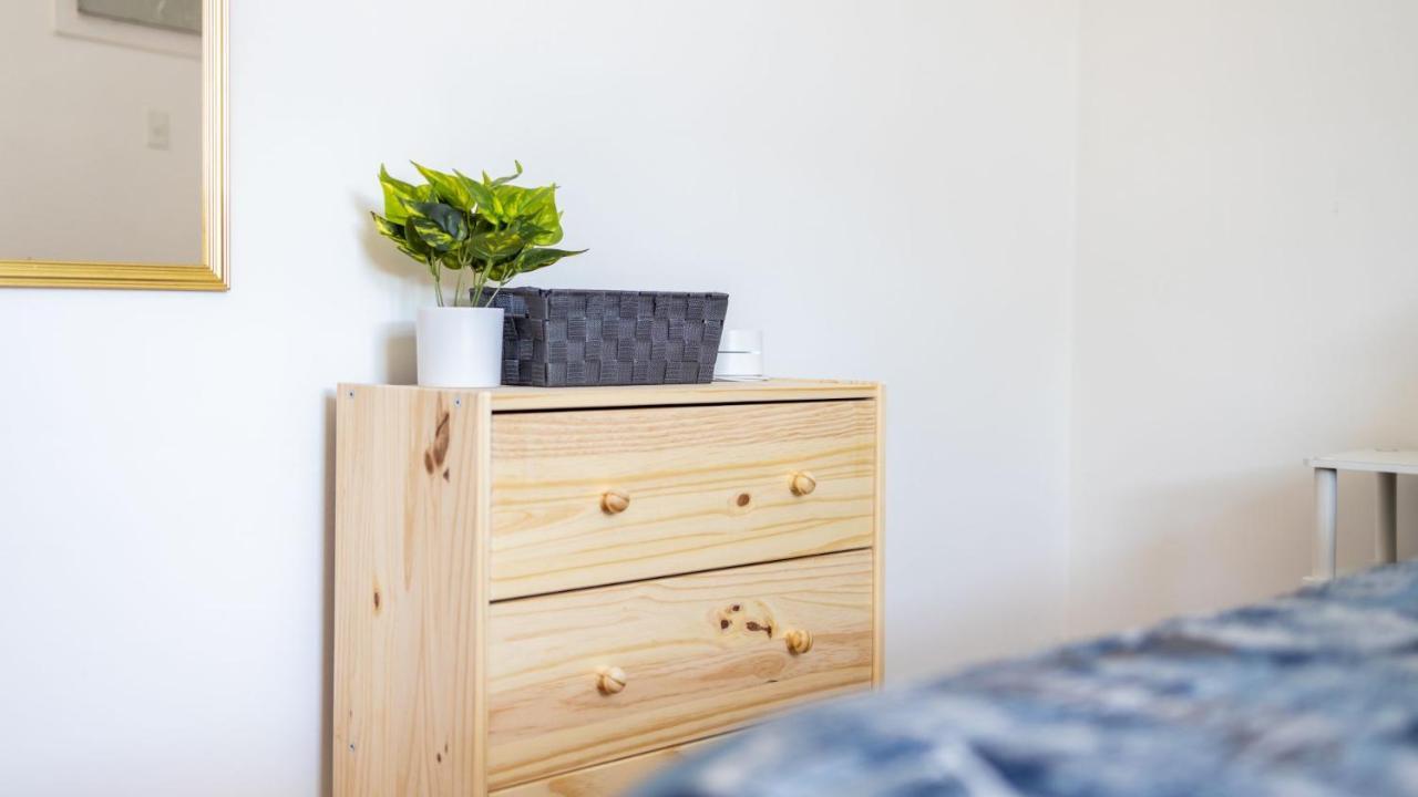 Lovely 3-br In Queens, Near Rockaway * Nova York