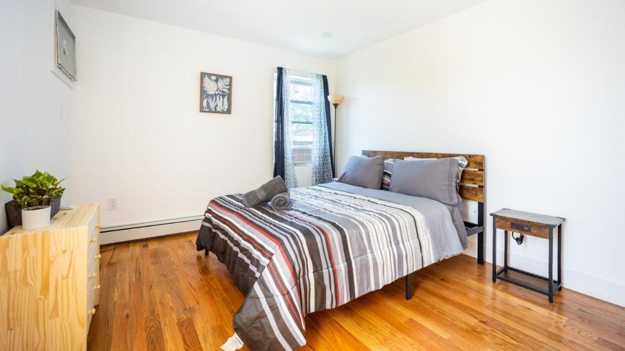 Apartamento Lovely 3-br In Queens, Near Rockaway Nova York